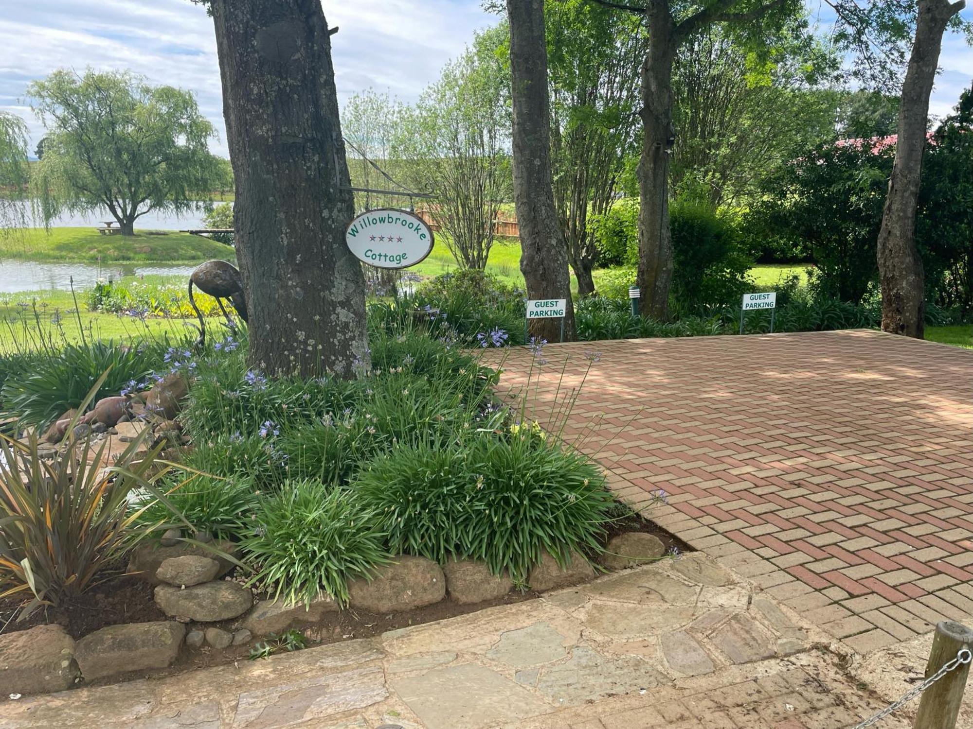 Willowbrooke Cottage Himeville Buitenkant foto